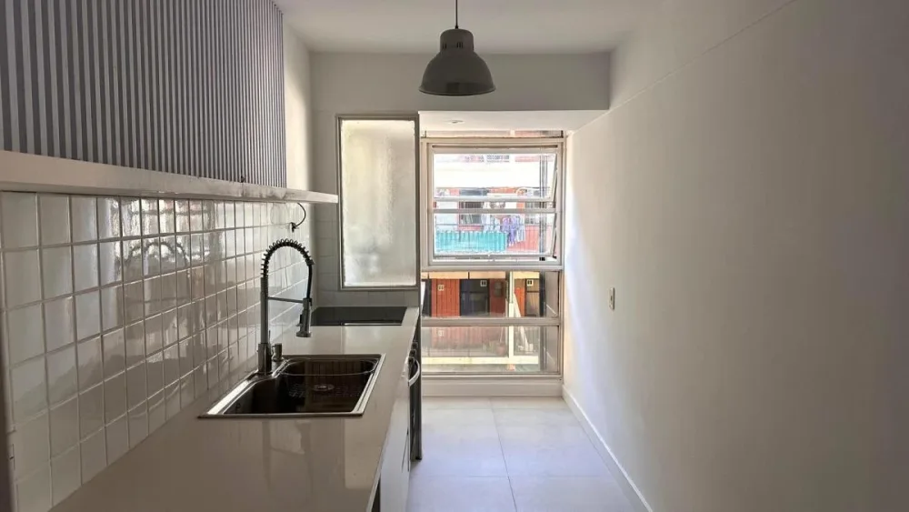 Blanco Encalada al 2300