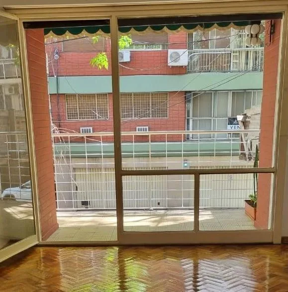 Muñiz al 1000