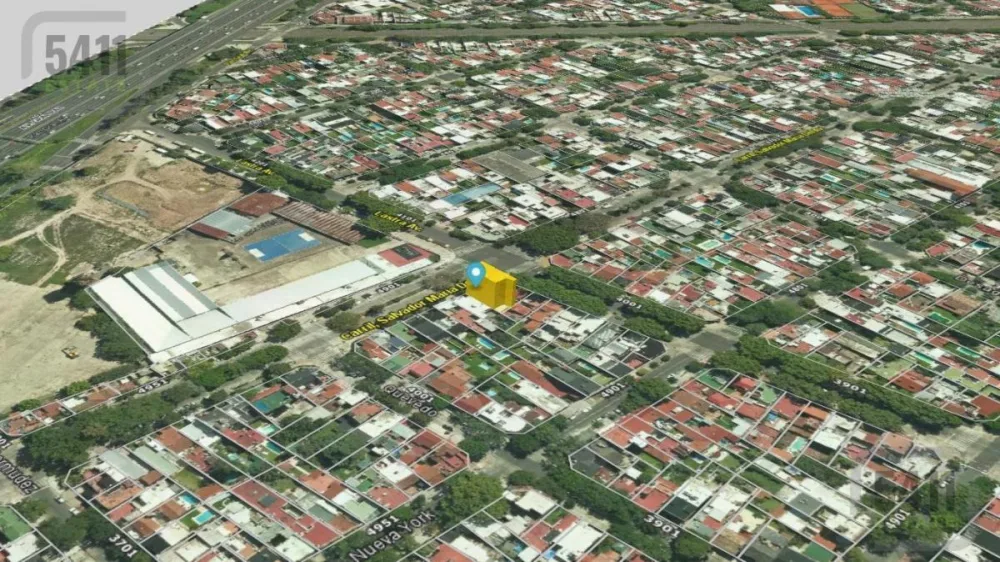 Av. Salvador María del Carril al 4900