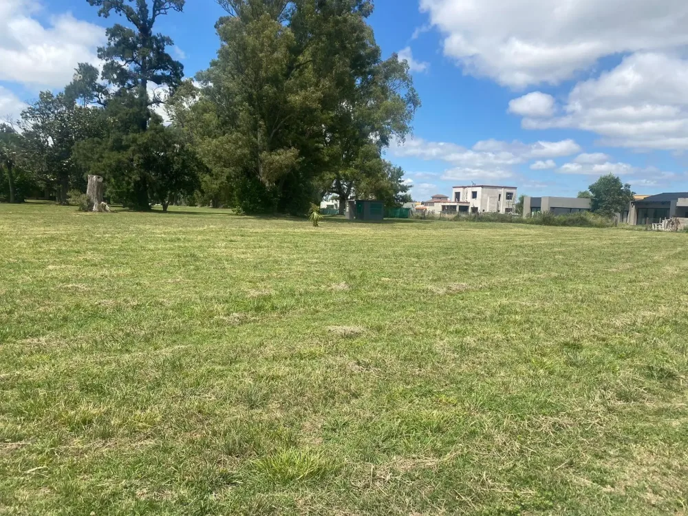 Terreno en La Magdalena Barrio Historico en Canning