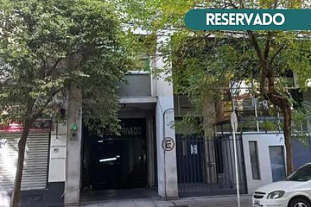 Cochera en Congreso