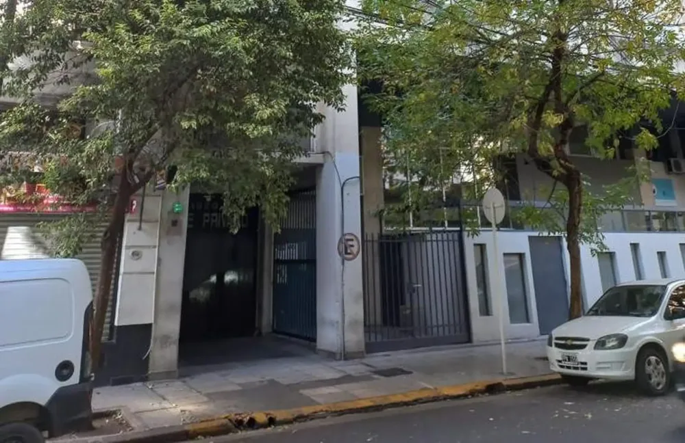 Cochera en Congreso