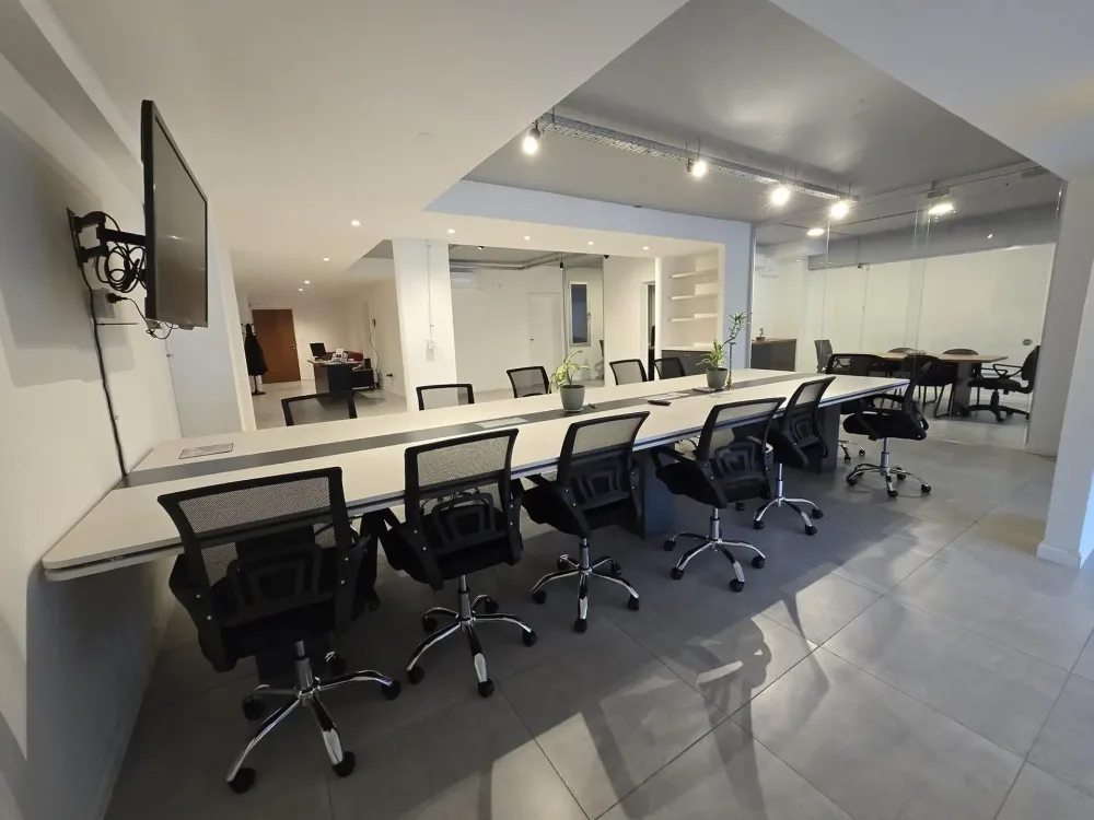 PH ECO 3 SAN TELMO Oficina comercial al frente