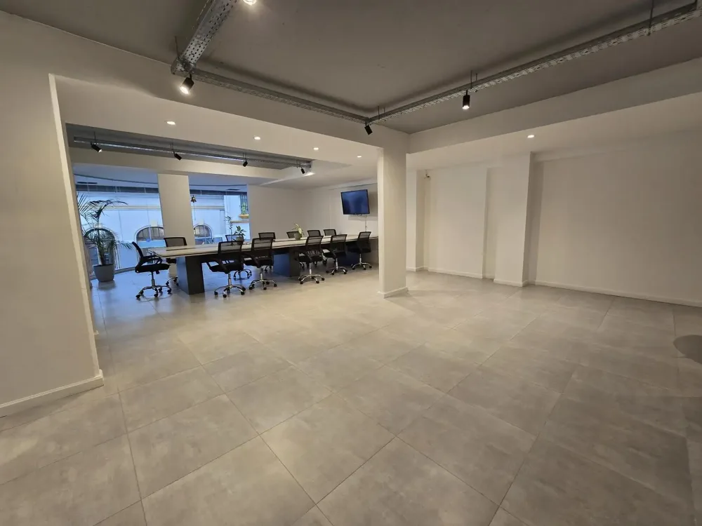 PH ECO 3 SAN TELMO Oficina comercial al frente