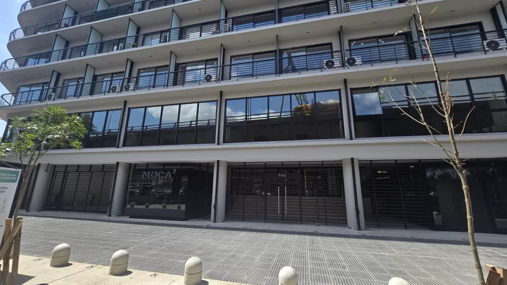Dr. Enrique Finochietto 990 Piso 7 Departamento V