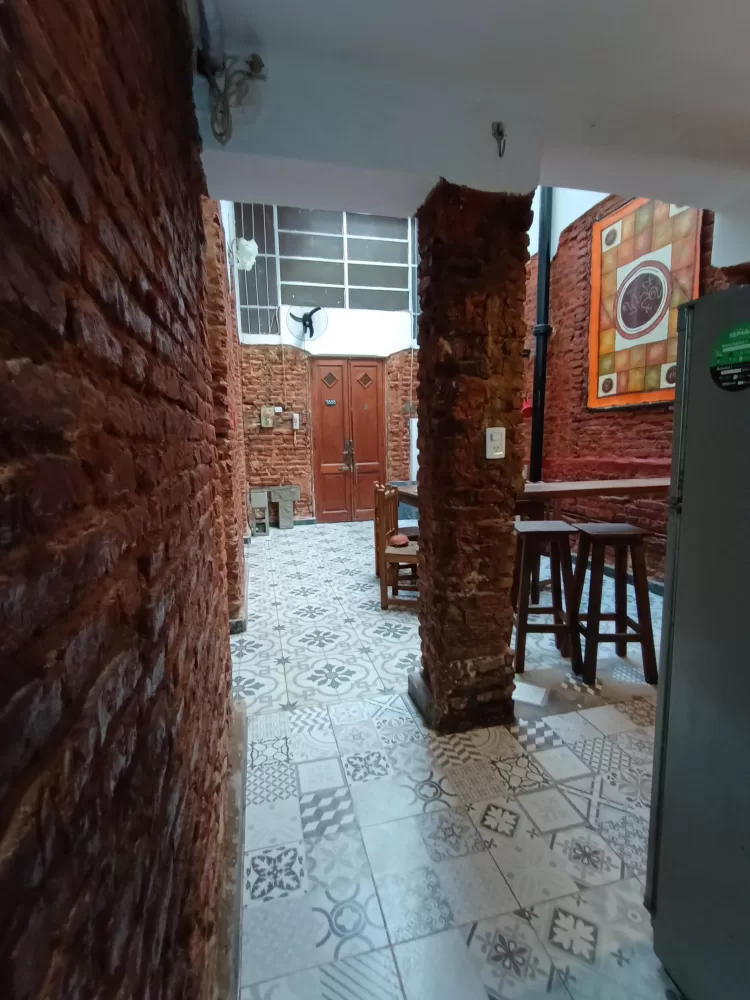 HUMBERTO PRIMO 639 Departamento 4