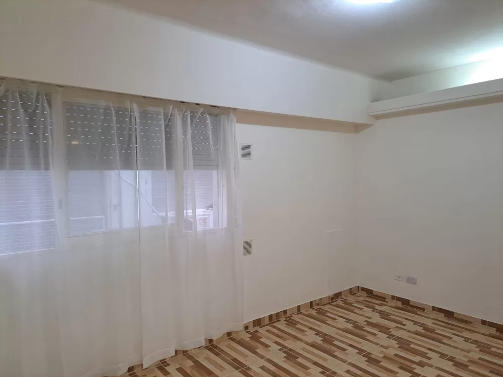 Tucuman 1630 Piso 2 Departamento F