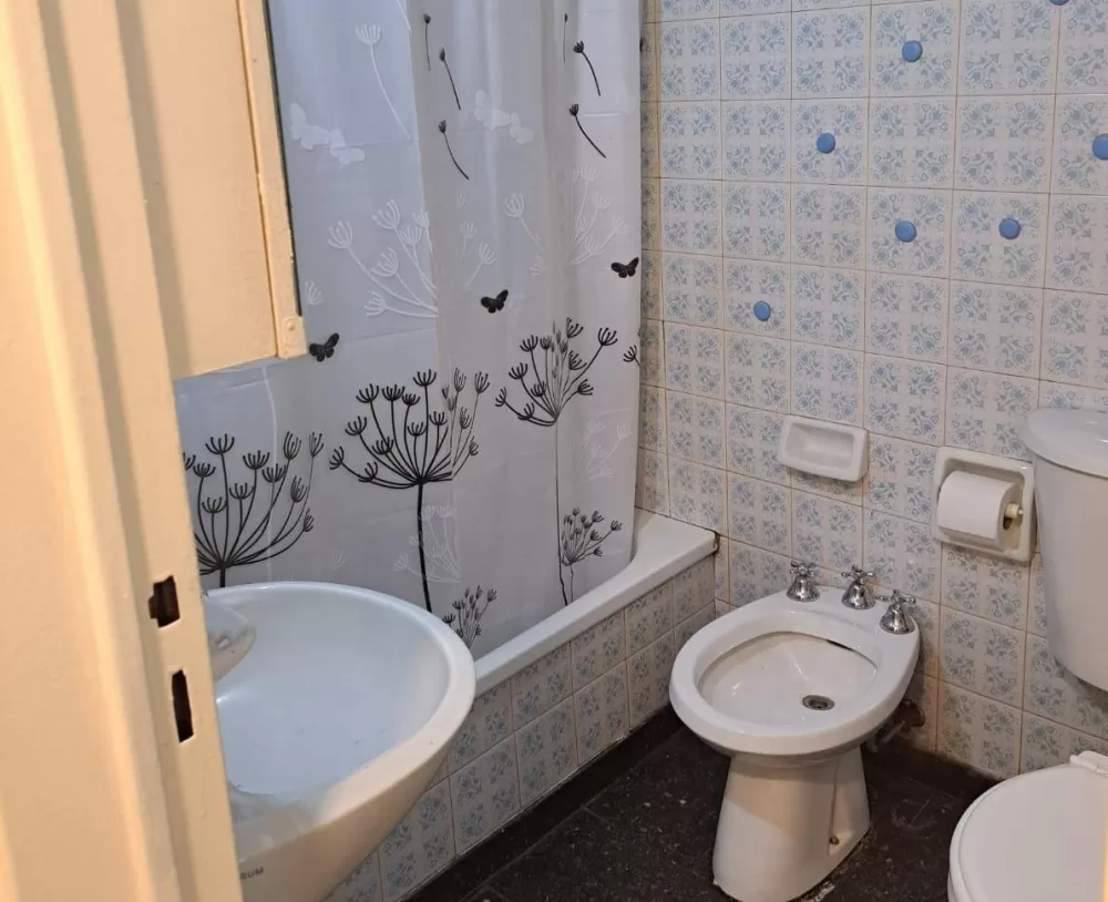 Tucuman 1630 Piso 2 Departamento F