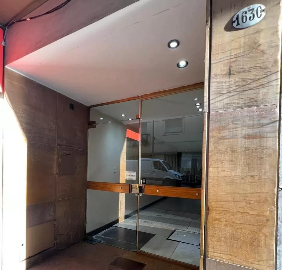 Tucuman 1630 Piso 2 Departamento F