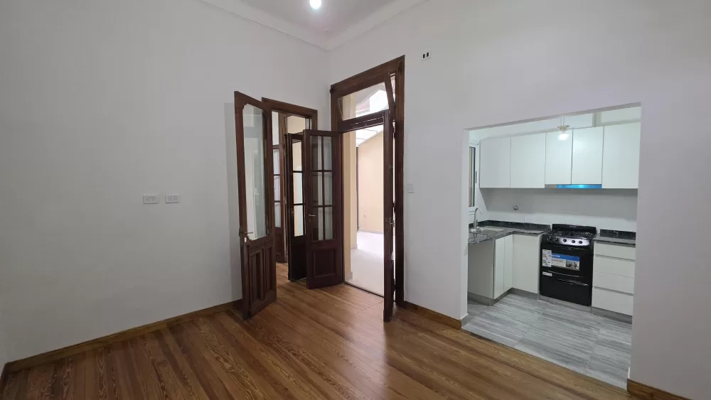 Carlos Calvo 3879 Piso 0 Departamento 5