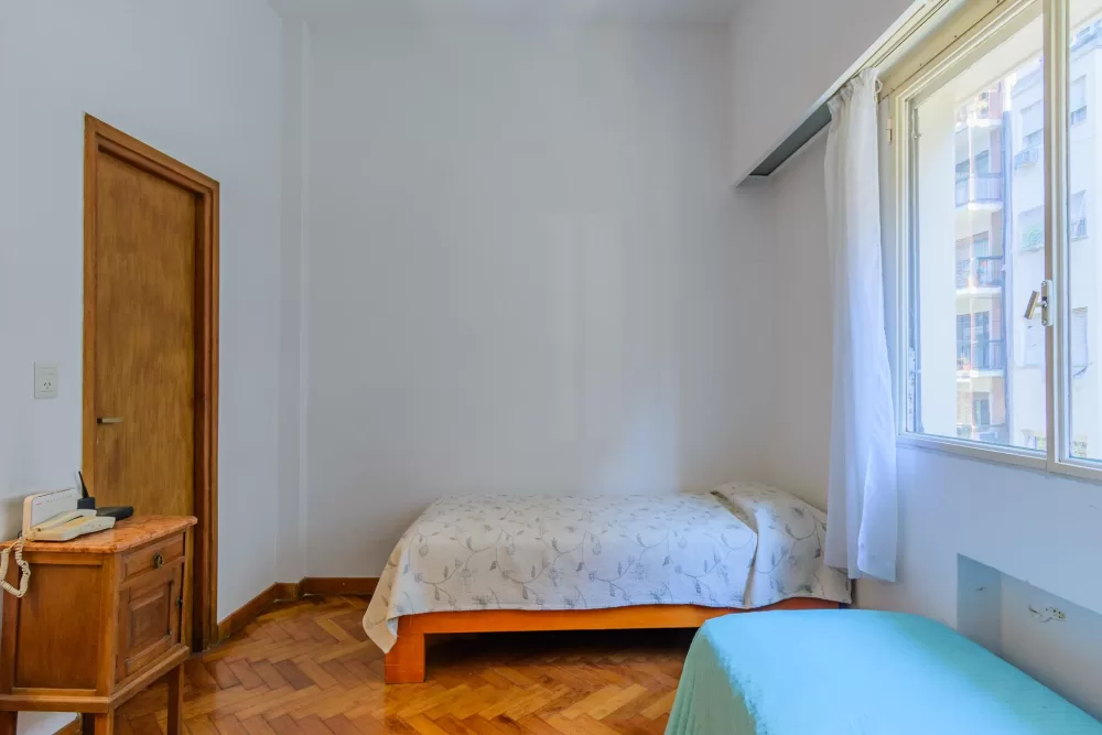 Arenales 2251 Piso 3 Departamento 13