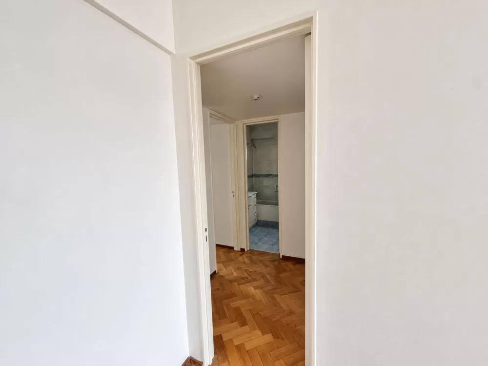 Rivadavia 4702 Piso 12 Departamento B