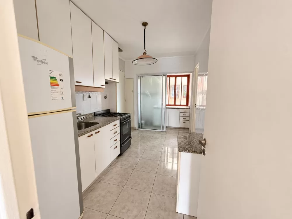 Rivadavia 4702 Piso 12 Departamento B