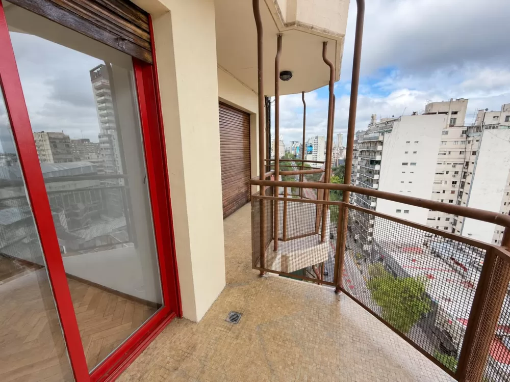 Rivadavia 4702 Piso 12 Departamento B
