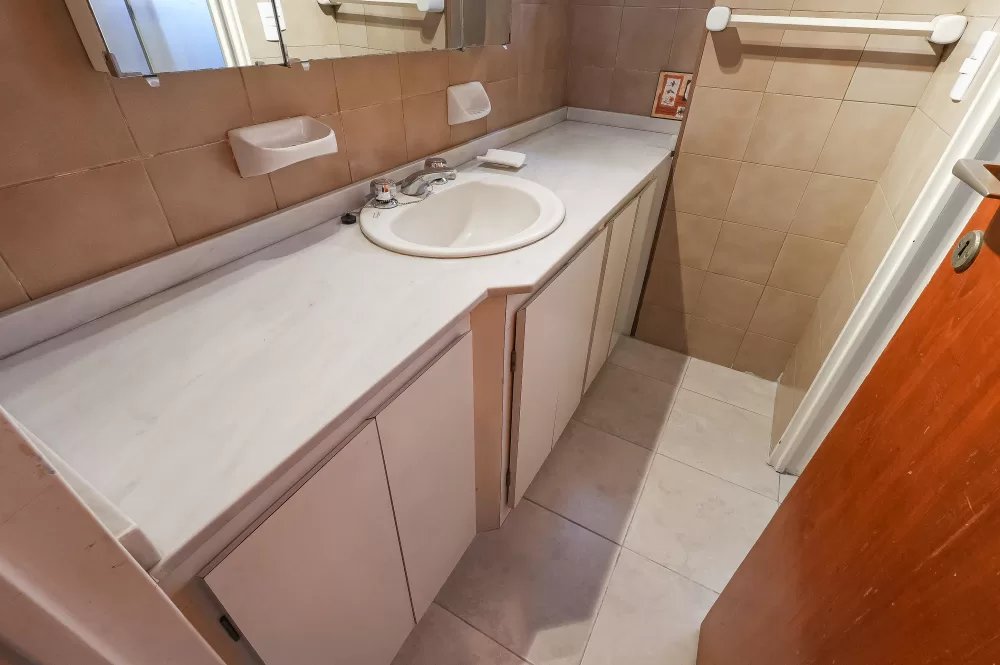 Av Rivadavia 2233 Piso 2 Departamento A