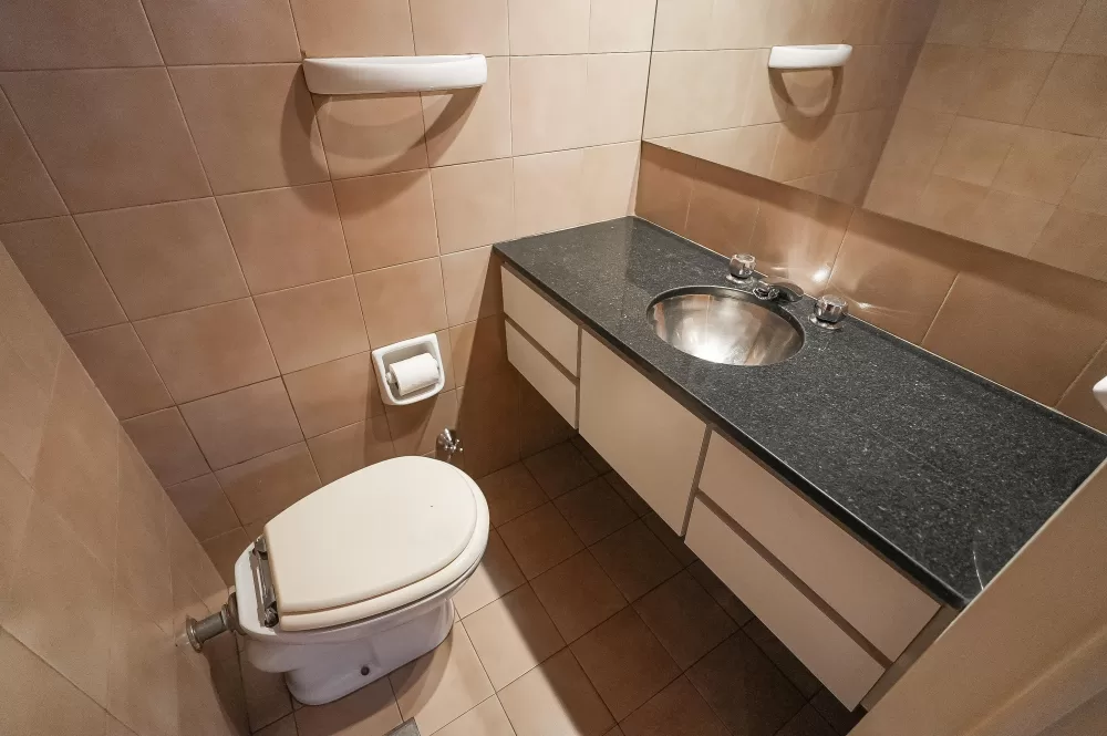 Av Rivadavia 2233 Piso 2 Departamento A