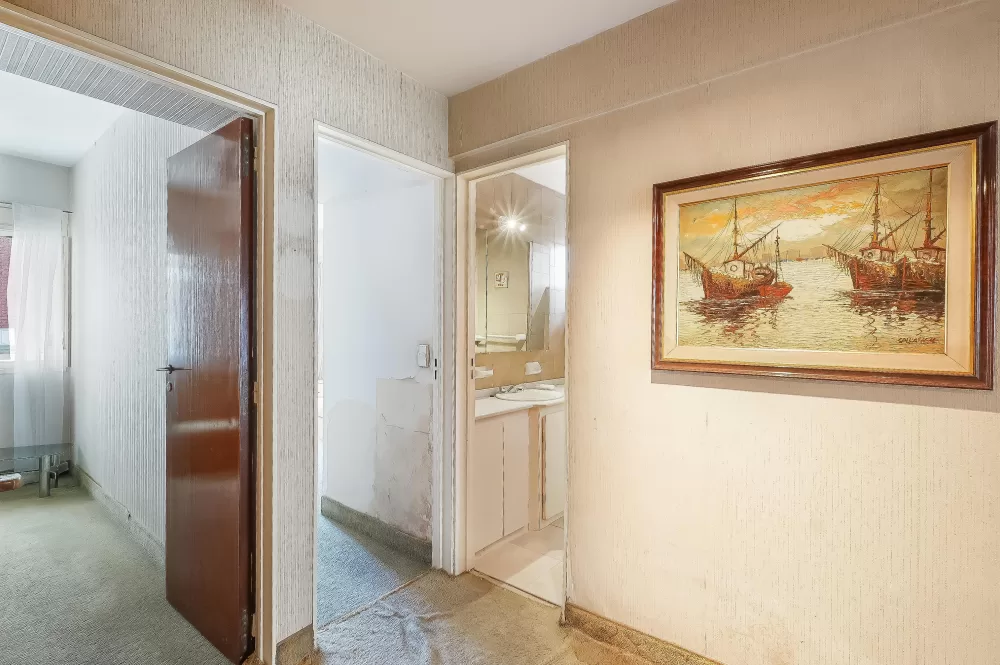 Av Rivadavia 2233 Piso 2 Departamento A