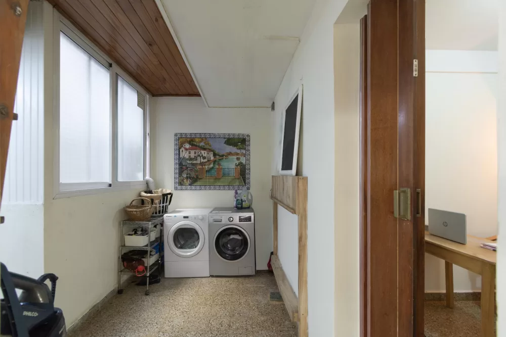 Avenida Rivadavia 5911 Piso 1 Departamento A