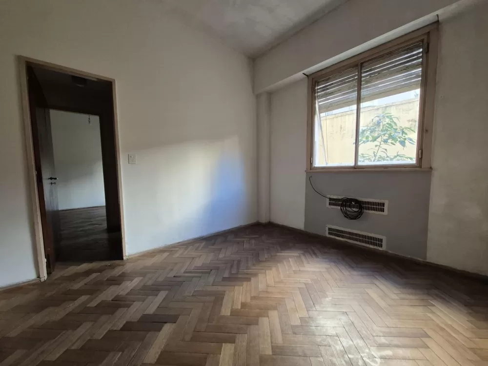 Moreno 1620 Piso 2 Departamento E