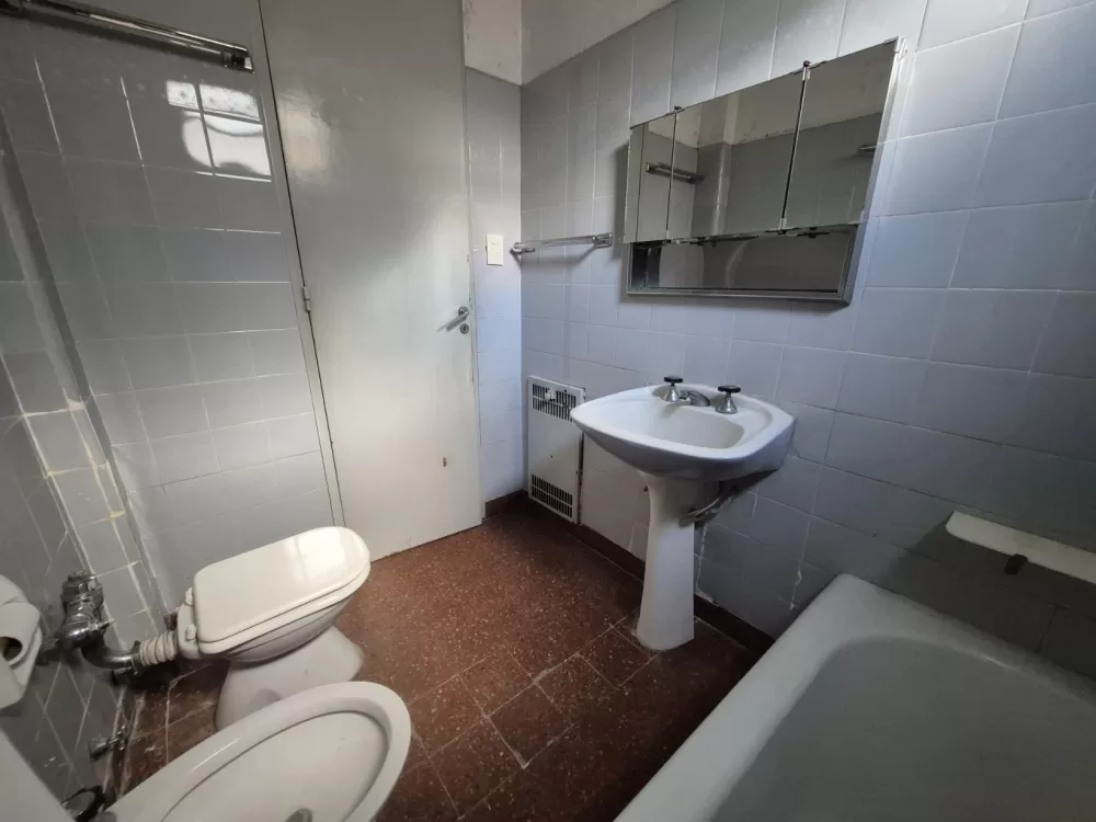 Moreno 1620 Piso 2 Departamento E