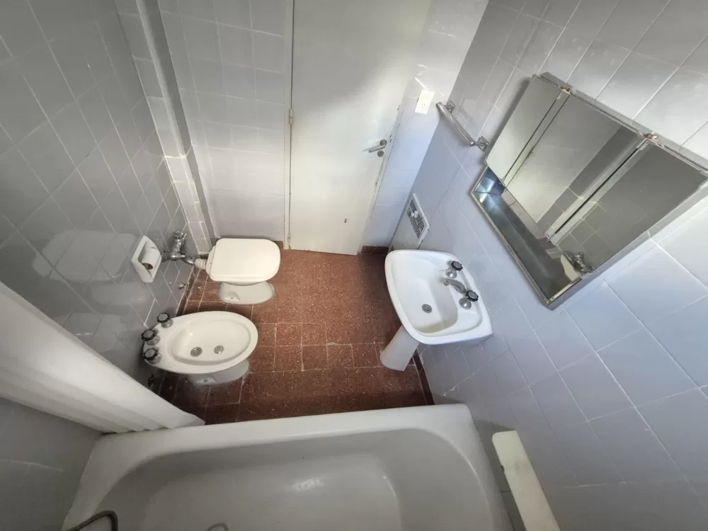 Moreno 1620 Piso 2 Departamento E